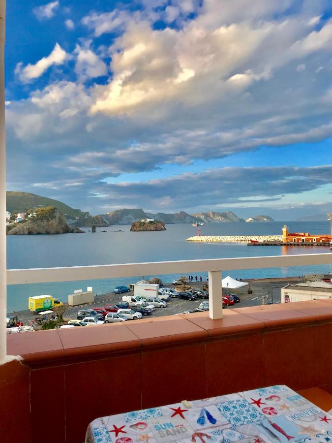 Ponza Holiday Homes - Porto Esterno foto
